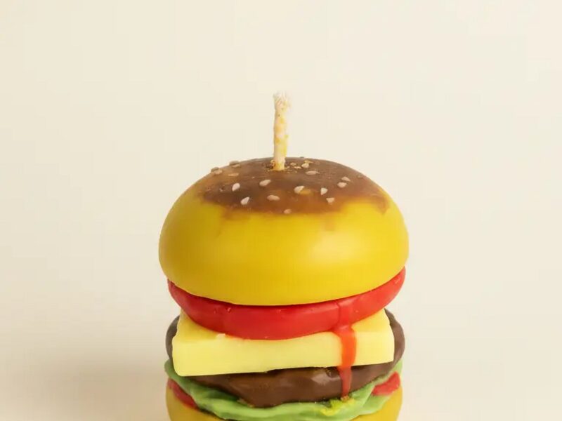 Hamburger, élethű méretben